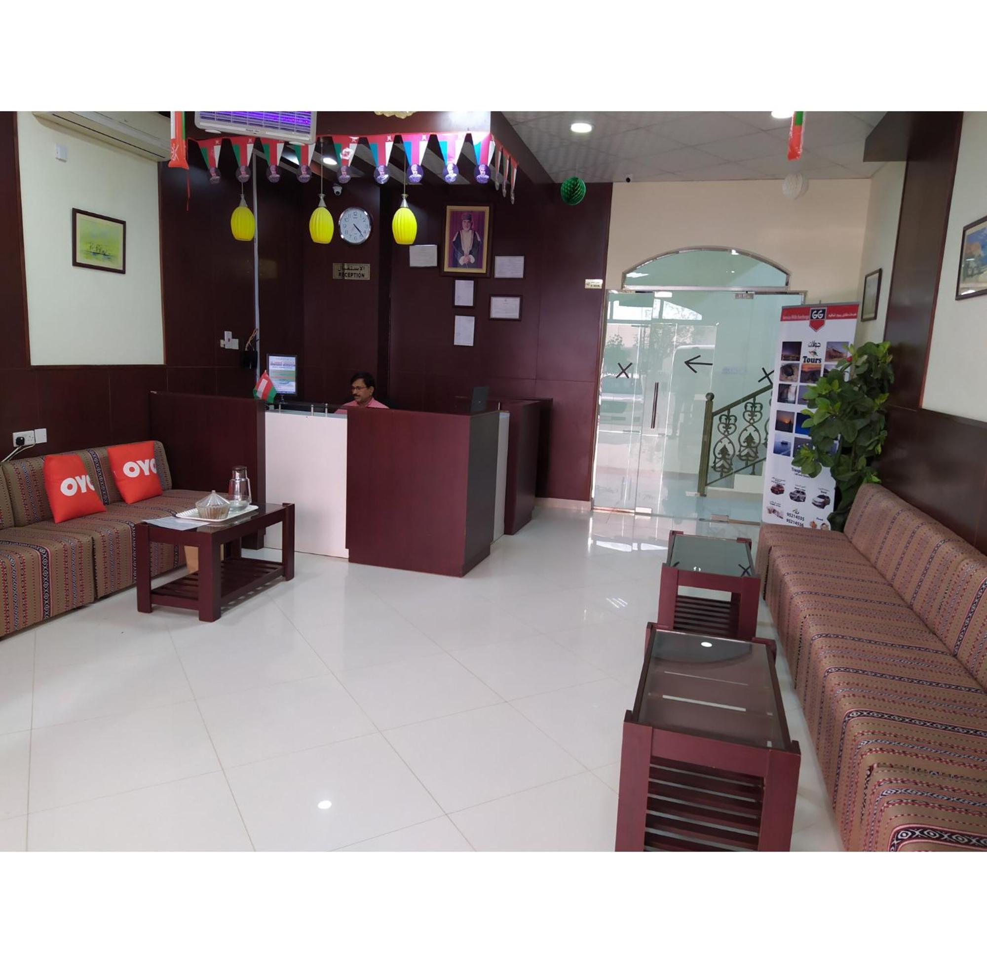Super Oyo 107 Al Areen Hotel Apartments Shāhiq Extérieur photo